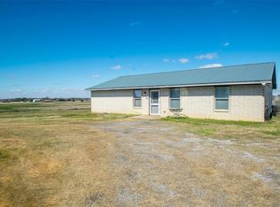 3900 Dr Griffin Rd, Crossroads, TX 76227