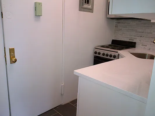 Rented by Rita S Citrin, LREB | media 28