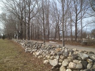 19 Harris Rd, New Hartford, CT 06057