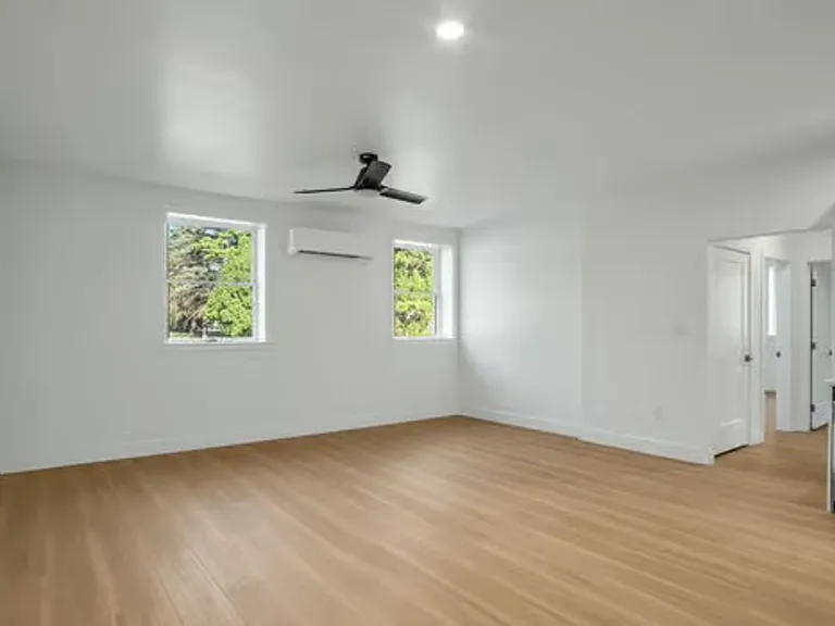 1309 N Bridge St — Photo 51