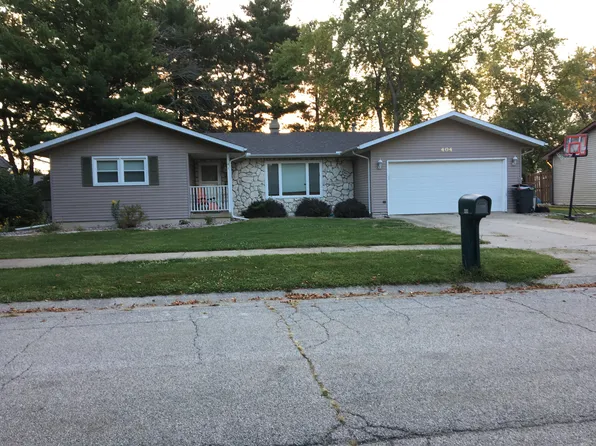404 Cheryl Dr, Mt Zion, IL 62549