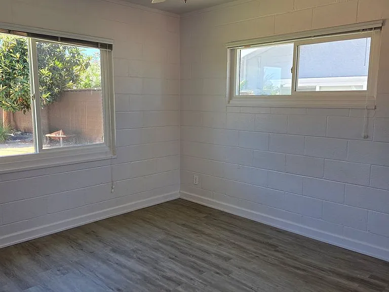 109 Dean Way — Photo 9