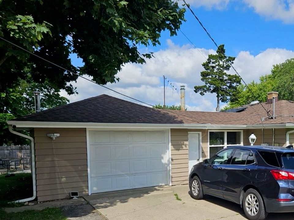 2nd image of 235 Zengele Ave
