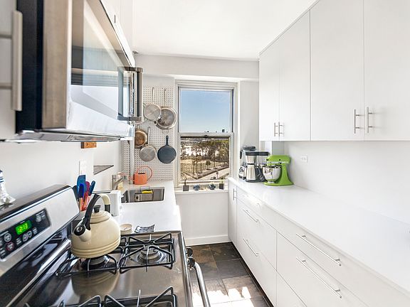 4th image of 473 Franklin D Roosevelt Dr APT K707