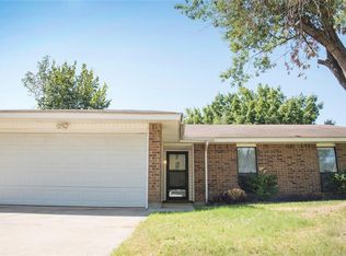 2125 San Fernando St, Bedford, TX 76021