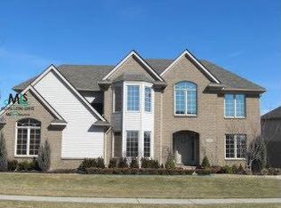 14005 Mandarin Dr, Shelby Township, MI 48315