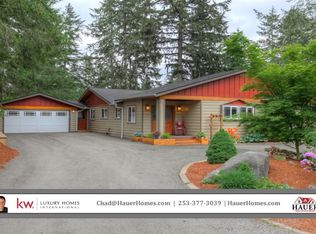 191 E Village View Dr, Allyn, WA 98524