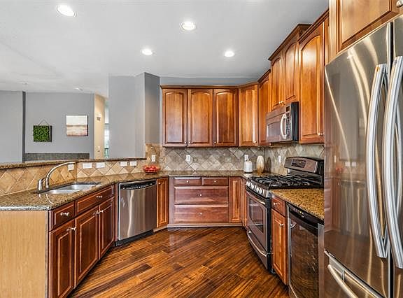4th image of 7864 Morven Park