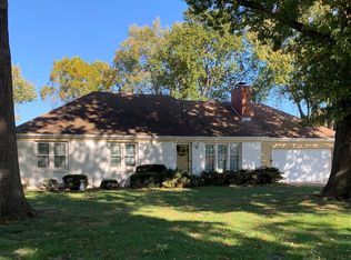 10904 W 51st Ter, Shawnee, KS 66203