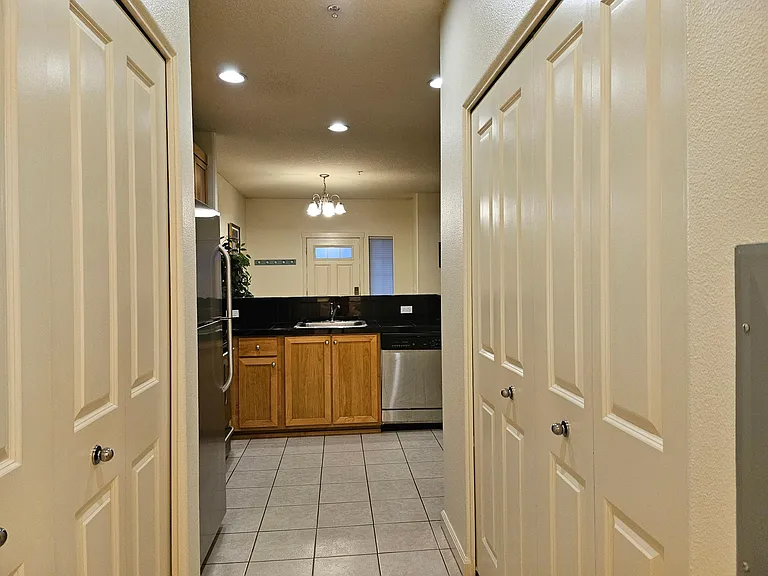 1120 SW 170th Ave #101 — Photo 9