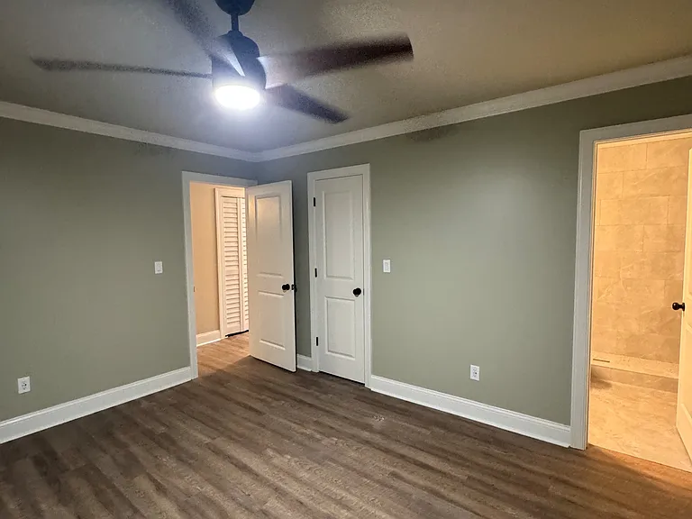 4909 Bayside Ct — Photo 17