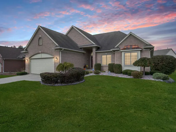 8279 Ashton Ct #21, Washington, MI 48094