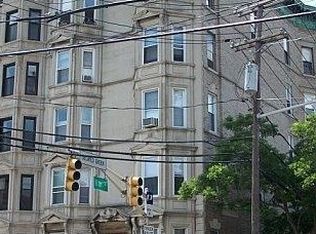 1032 Hudson St APT 4L, Hoboken, NJ 07030