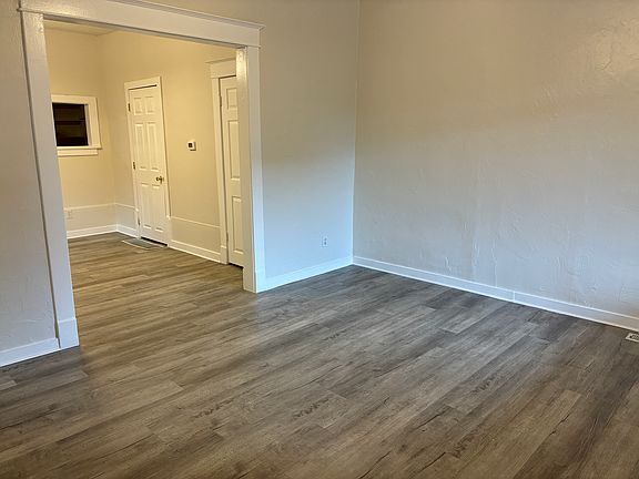 4th image of 3436 Lawrence St