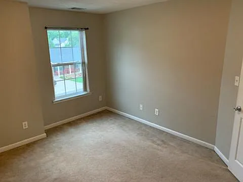 16 Honeytree Trl NE — Photo 9