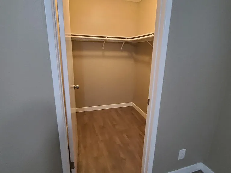 6900 Knowlton Pl. — Photo 19