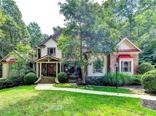 2220 Manor Creek Ct, Cumming, GA 30041