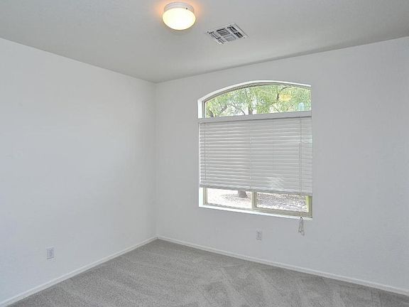 5th image of 8962 N School Hill Dr