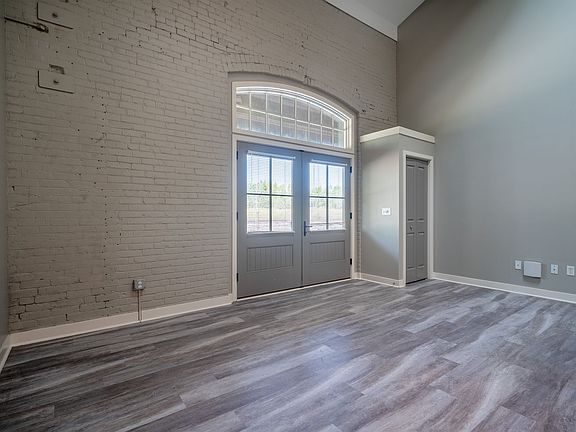 2nd image of 68 Tonawanda St APT 12