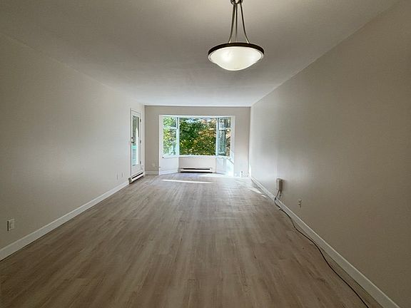 5th image of 1664 56th St #1560388
