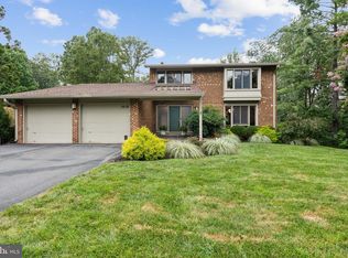 1416 Wolftrap Run Rd, Vienna, VA 22182