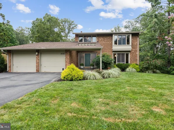 1416 Wolftrap Run Rd, Vienna, VA 22182