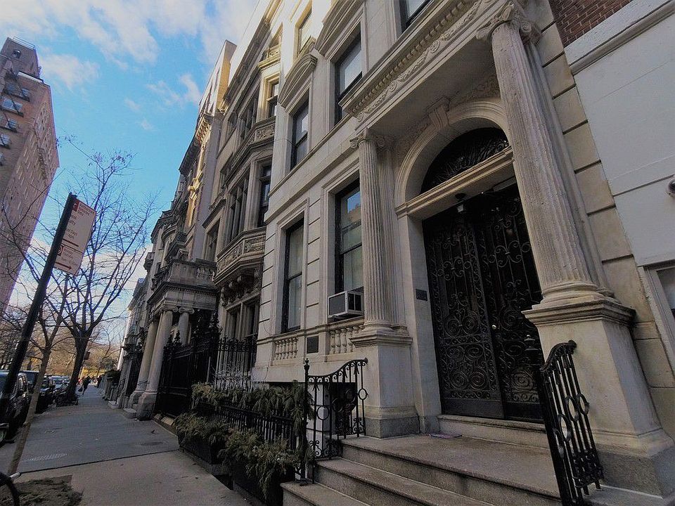 1st image of 11 E 78th St APT 1C