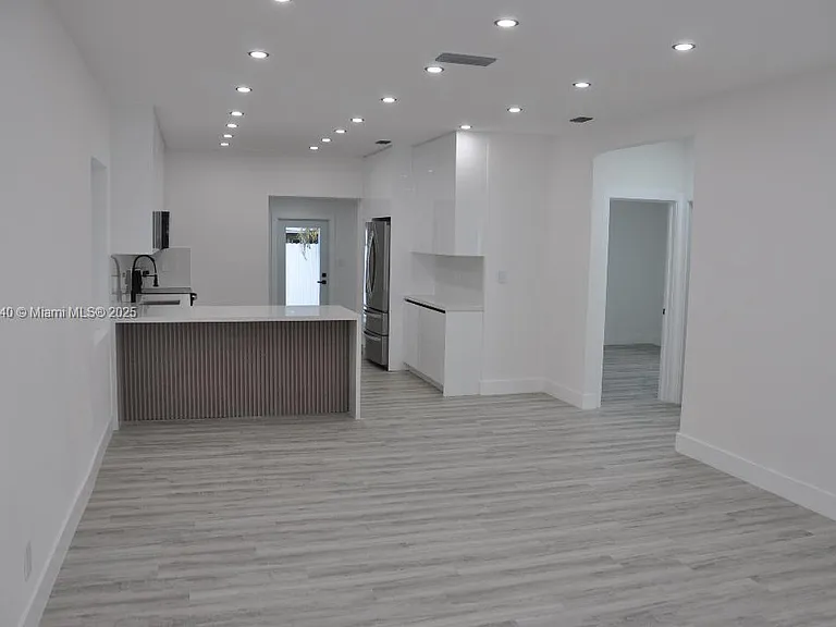 261 NW 46th Ave #1 — Photo 7