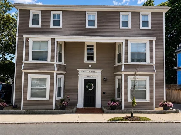11 Charter St, Newburyport, MA 01950