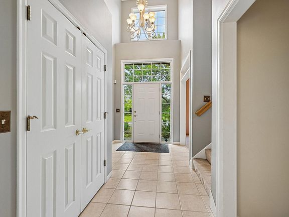 4th image of 1182 97th Ln NW
