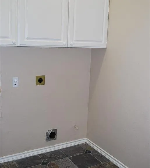 2685 Hillside Dr — Photo 11