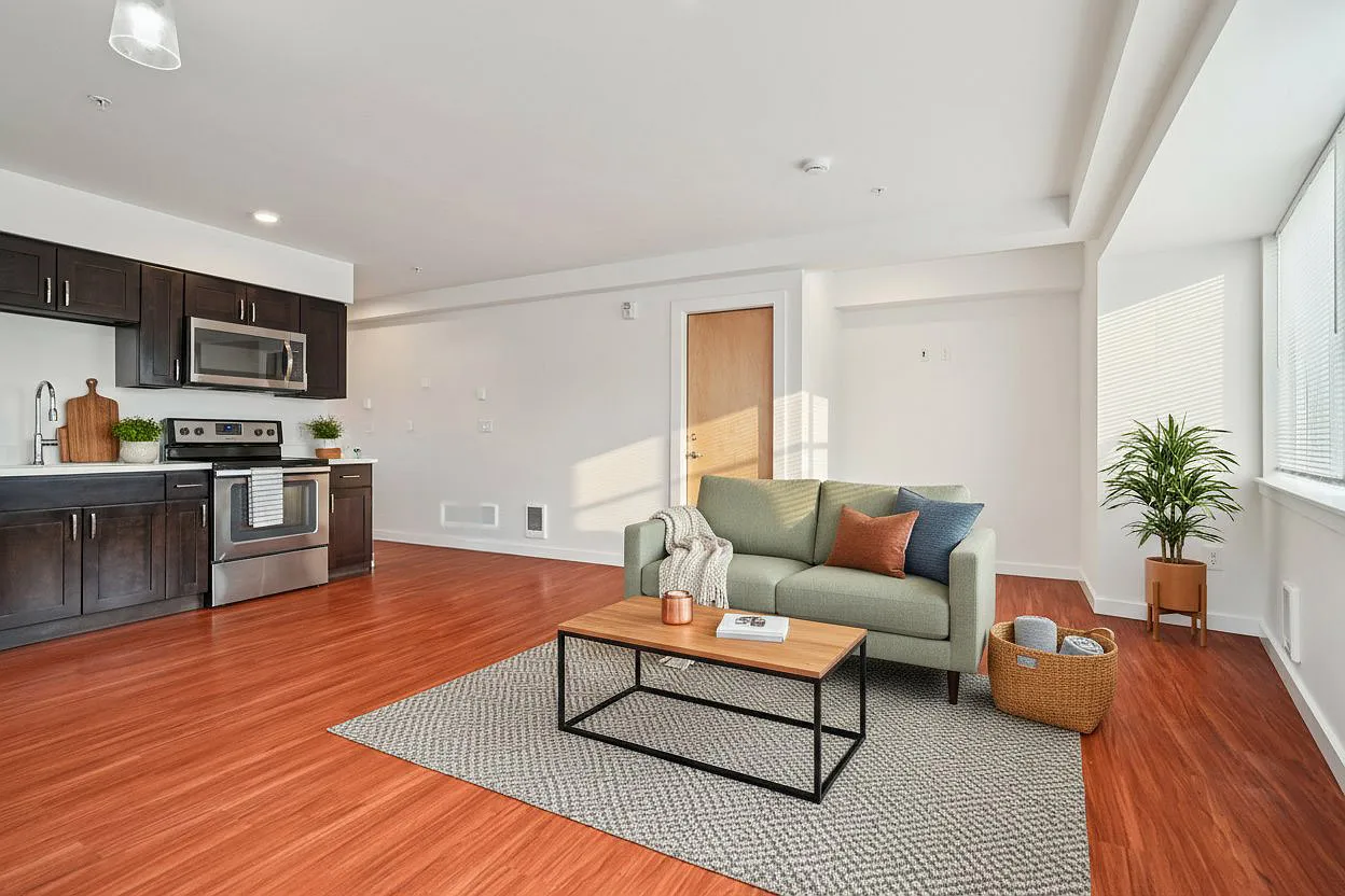 Blue Stone Apartments — Photo 4