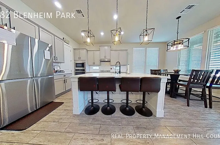 3282 Blenheim Park — Photo 6