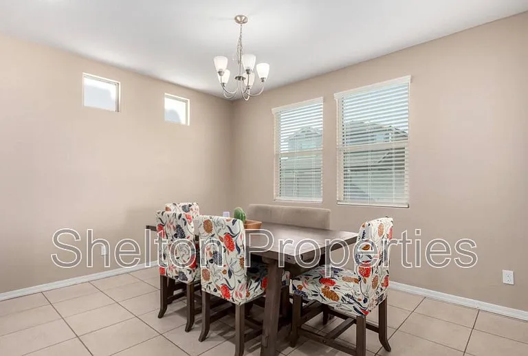 15062 W Portland St — Photo 5