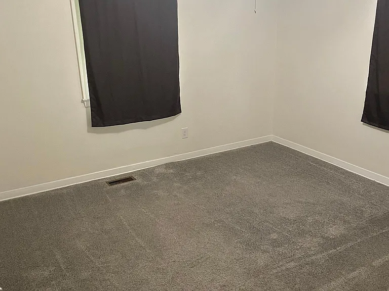 4401 Champions Trace Ln — Photo 7