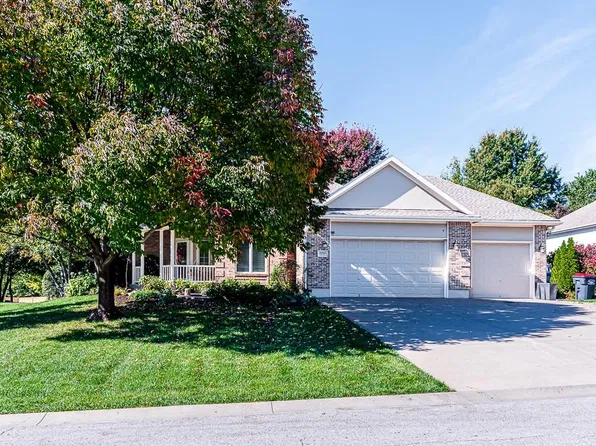 18383 155th St, Basehor, KS 66007