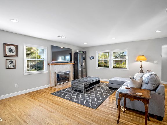 4th image of 6104 Laurelgrove Ave