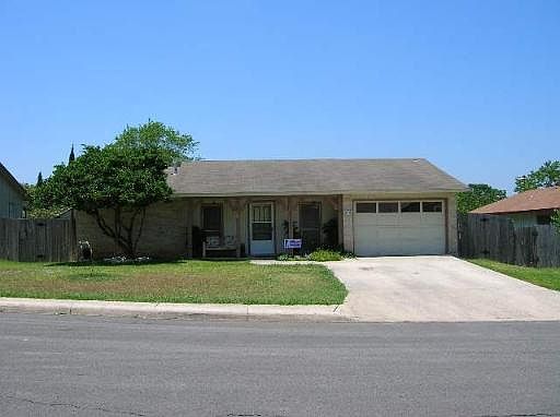 1st image of 16419 SPRUCE COVE