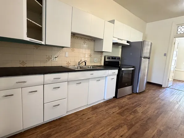 1227 12th Ave APT 2, Greeley, CO 80631