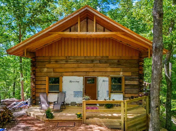 1237B High Rock Rd, Stanton, KY 40380