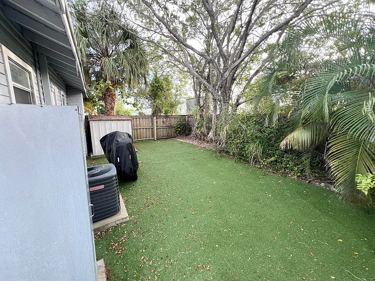 431 Ardmore Rd — Photo 13