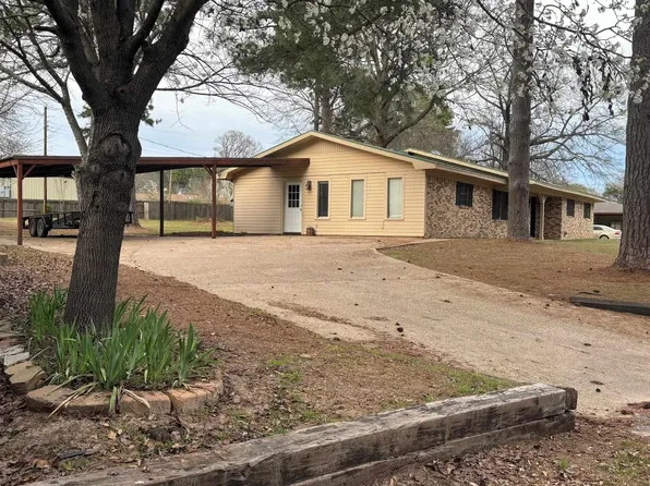 701 E Highlands Ave, Atlanta, TX 75551