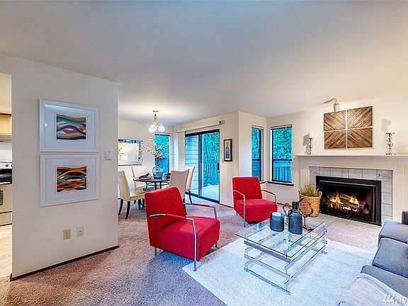 3rd image of 4119 159th Ave NE #20A