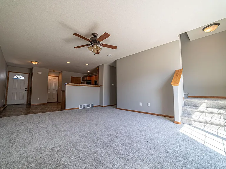 174 War Admiral Ln — Photo 5