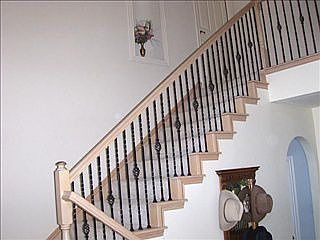 3rd image of 915 Hideaway Pl