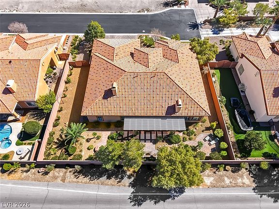 2nd image of 7171 Crowntop Cir