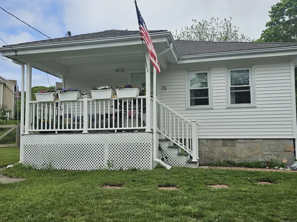 16 Walnut (Pawcatuck) Street, Stonington, CT 06379