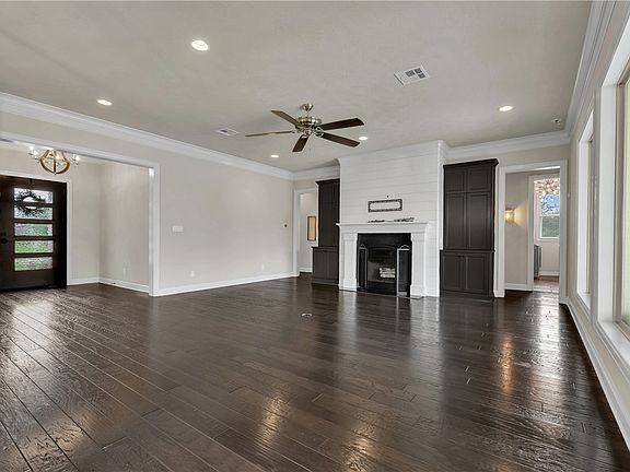 2nd image of 5201 Flint Hills Dr