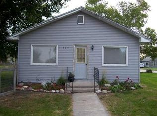 309 S Walnut St, Arnold, NE 69120