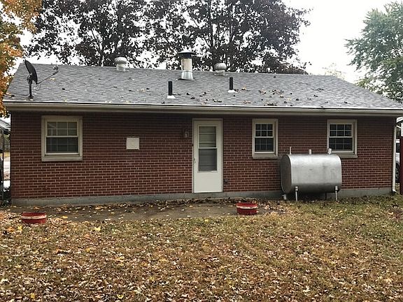 2nd image of 111 Trenton Pl